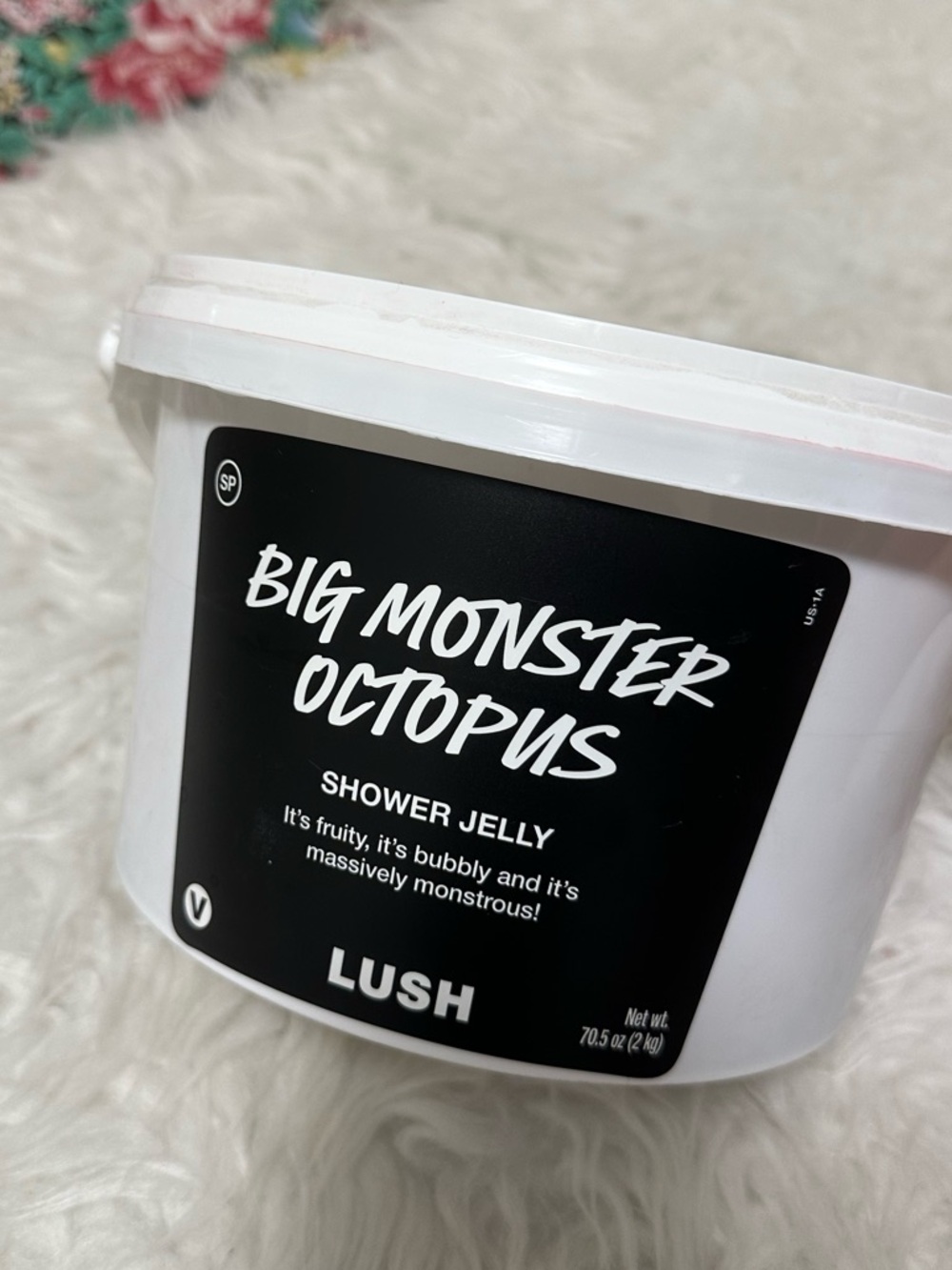 Lush big monster octopus shower jelly